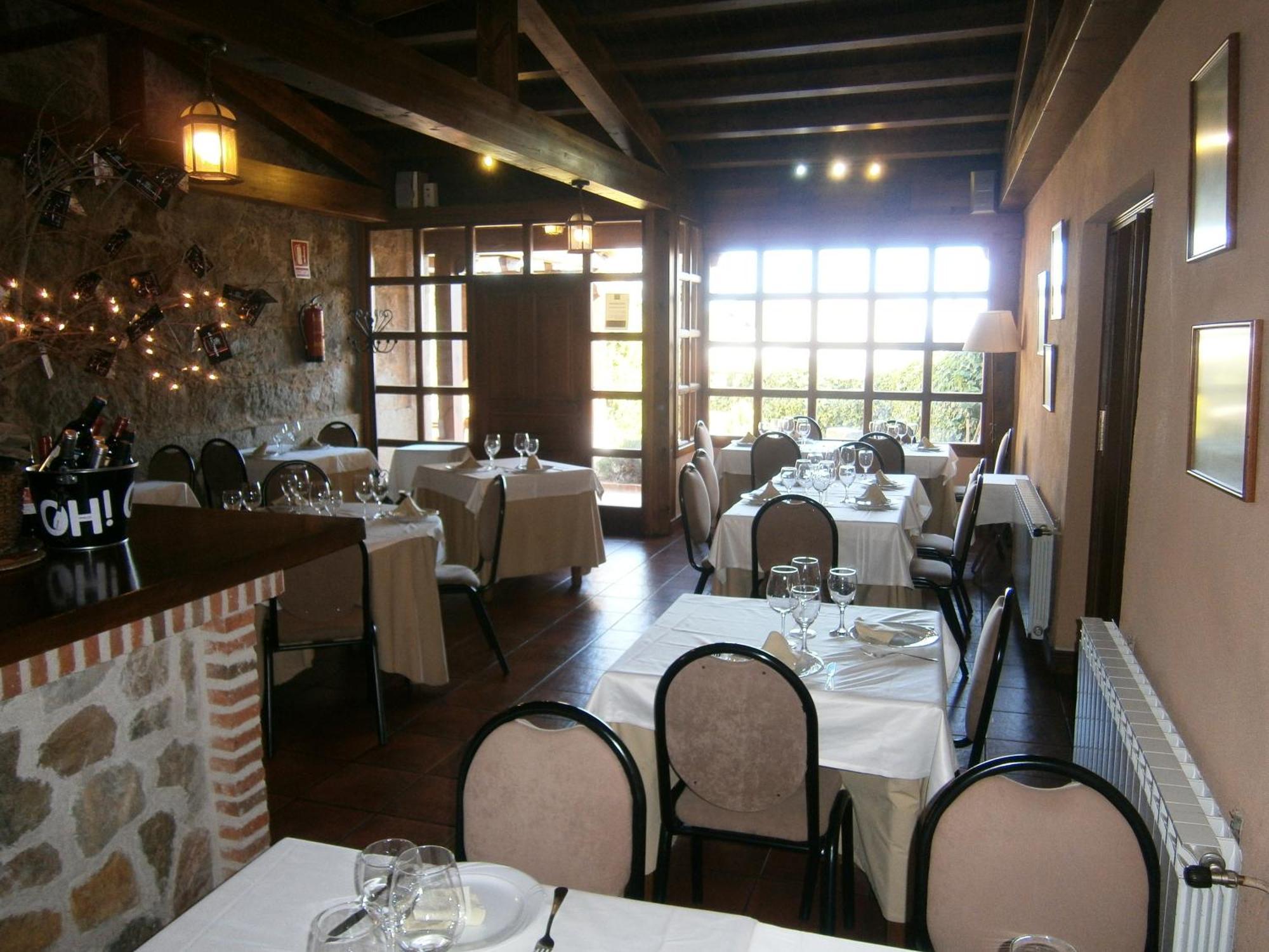 Hotel El Castrejon Cebreros Dış mekan fotoğraf