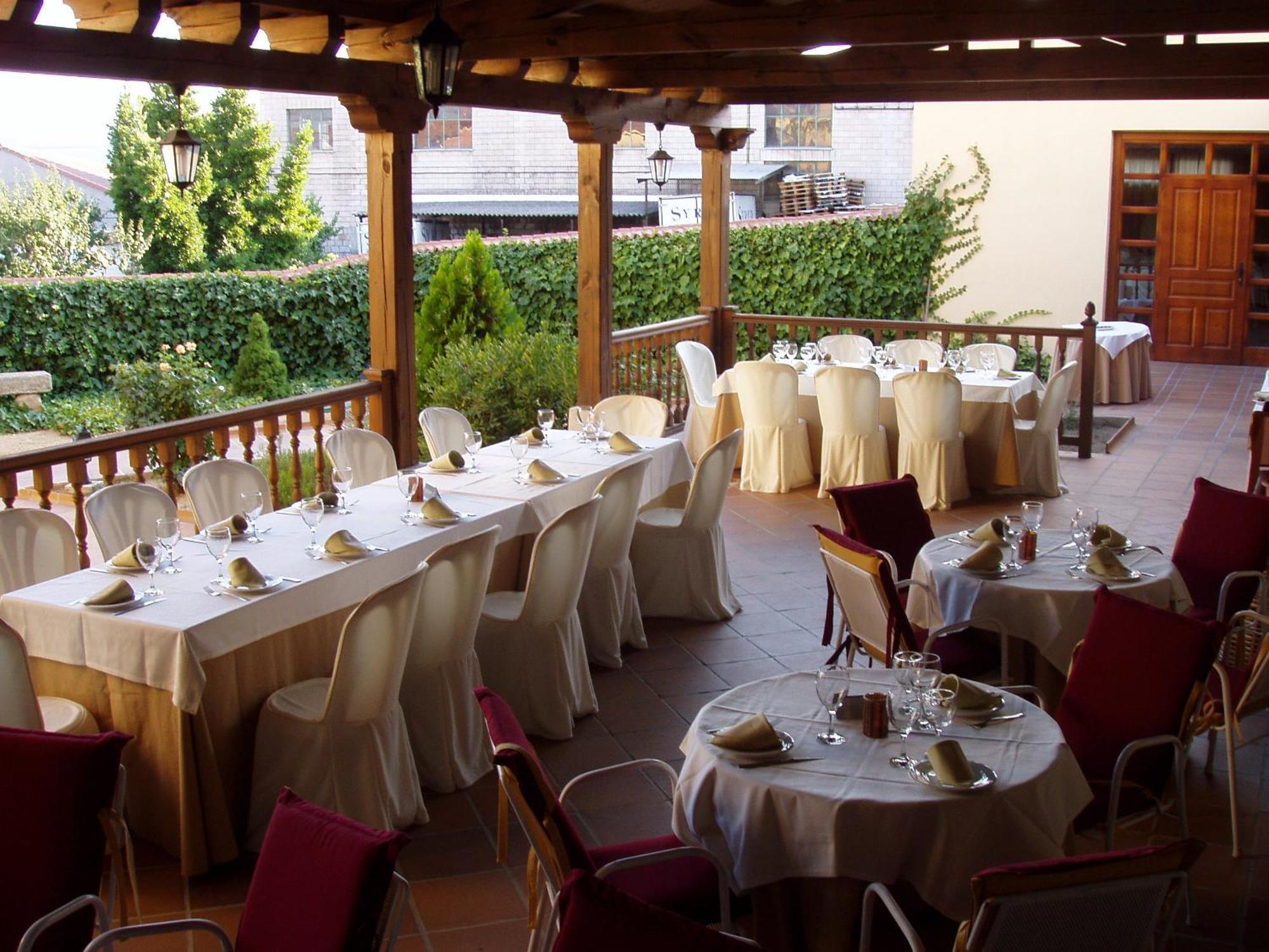 Hotel El Castrejon Cebreros Dış mekan fotoğraf